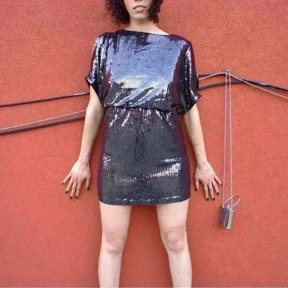 BA Nites by Melanie Lyne Sequins Mini Dress, Party-Ready Size 4, Glittery & Chic - Picture 3 of 16